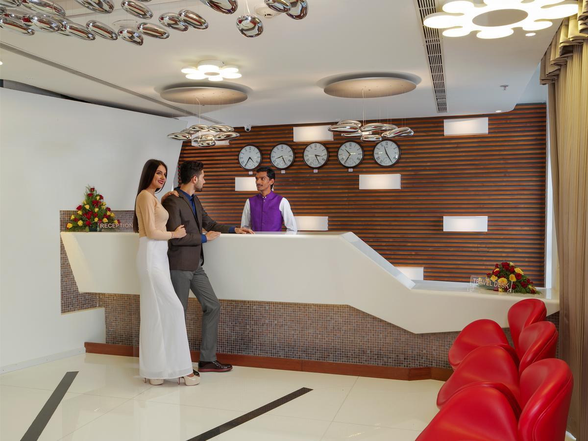 The Blooms Cochin Hotel Kochi Buitenkant foto